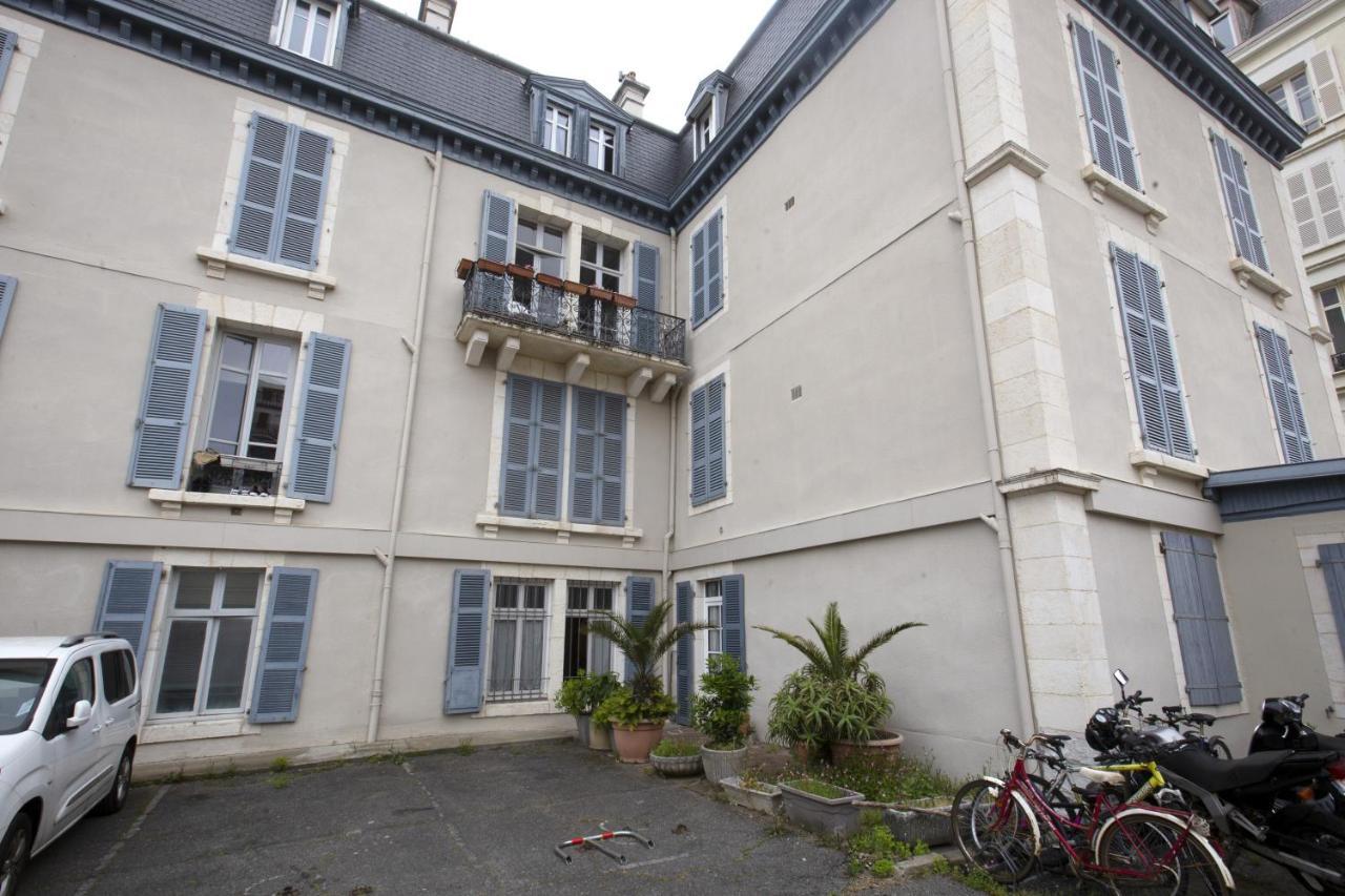 Welkeys - Reine Nathalie Apartment Biarritz Buitenkant foto